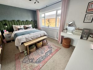 Master Bedroom- click for photo gallery